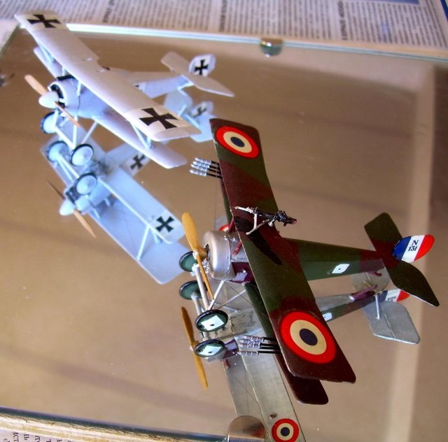 Siemens D1 & Nieuport 16.jpg